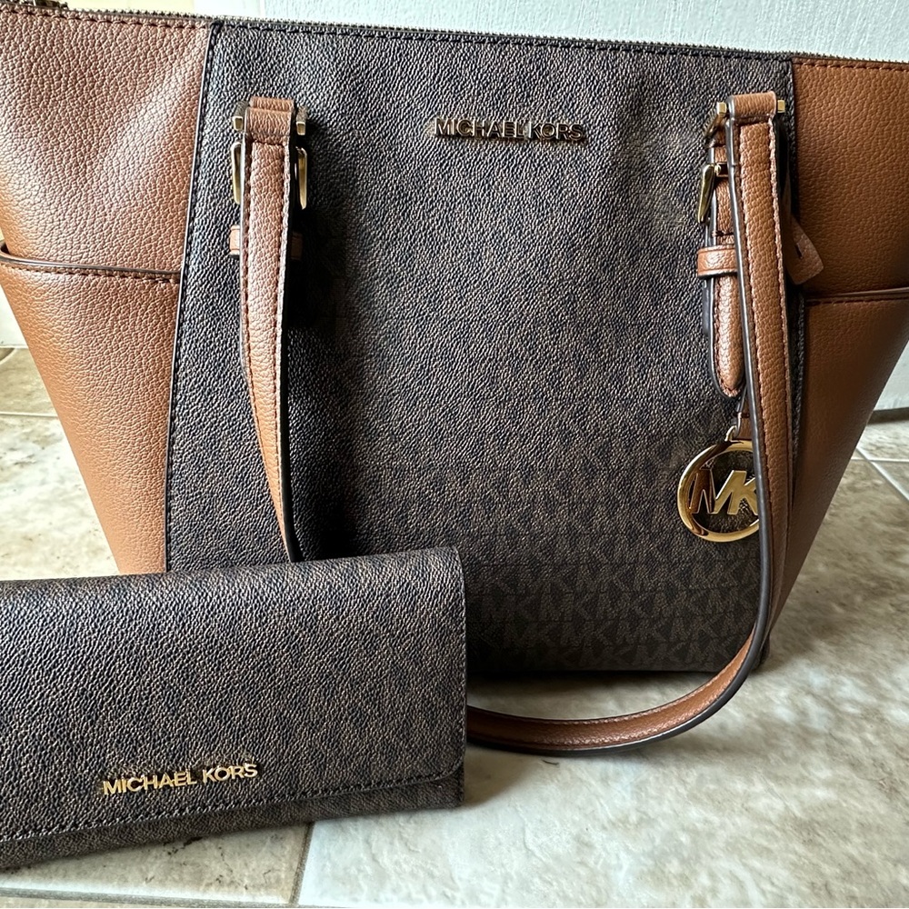 Michael Kors Brown Tote Bag and Wallet Set